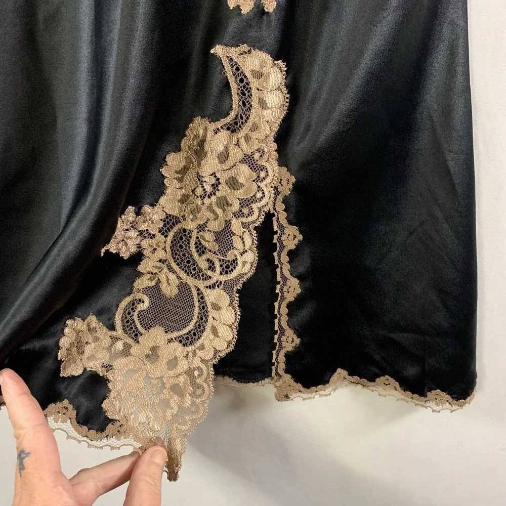 VTG Y2K Victorias Secret Womens Satin Lace Chemise Dress Sz M Low Tie Back 2006 - Picture 3 of 14